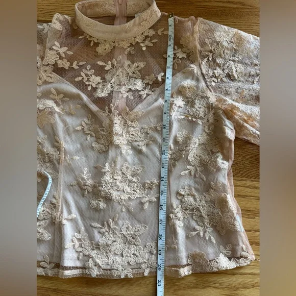 Peach Elegant Lace Embroidered Top Size XL Back Zipper Cottagecore Feminine - Picture 9 of 11